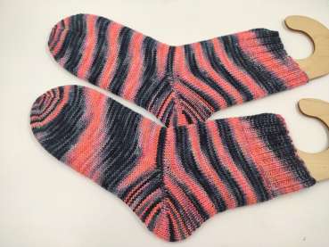 Preview: Handgestrickte Merino  Socken -  Gr. 38/ 39