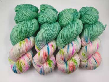 Einöder Merino  Socke  *** Frühlings Konfetti ** MINT