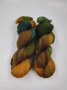 Der Klassiker 4 fach - Sockenwolle  -   GRÜNBRAUNE TANGERINE