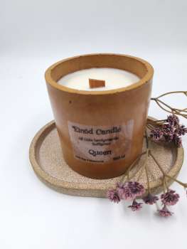 Betonkerze    *** Queen