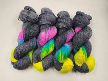 Einöder Merino  Socke  *** Wilde Elly * Grau