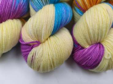 Preview: Einöder Merino  Socke  *** Wilde Elly * Buttergelb