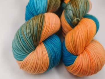 Preview: Einöder Merino  Socke  ***  TÜRKISORANGES CAMOUFLAGE