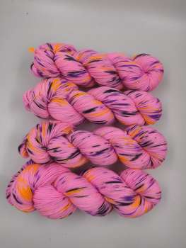 Preview: Einöder Merino  Socke  ***  Neon Konfetti  Pink