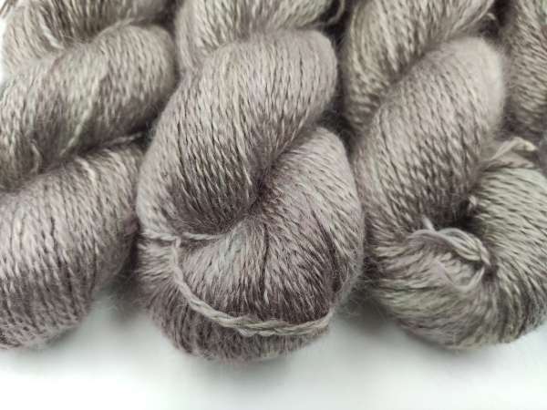 Kid Mohair Seide    ****  EDLER NICKEL