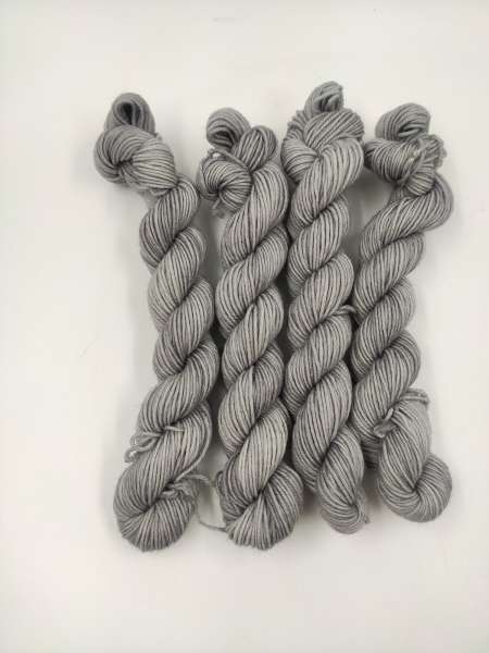 Merino Mini Strang 20 g  - SILBERGRAU