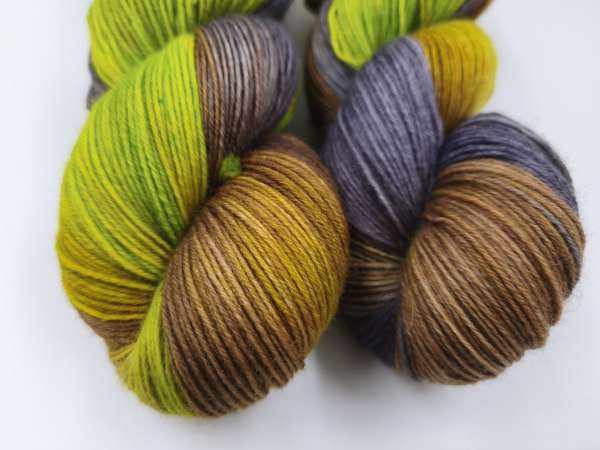 Der Klassiker 4 fach - Sockenwolle  -   GRAUBRAUNER LIMES