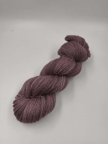 Der Klassiker 4 fach - Sockenwolle  - Rotten Rose