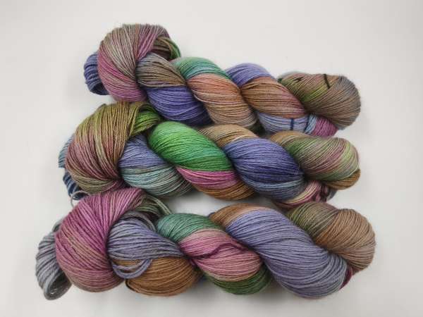 Lammpaka   ****  Einfach Bunt