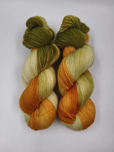 Einöder Merino  Socke  *** ORANGES WEIDENGRÜN