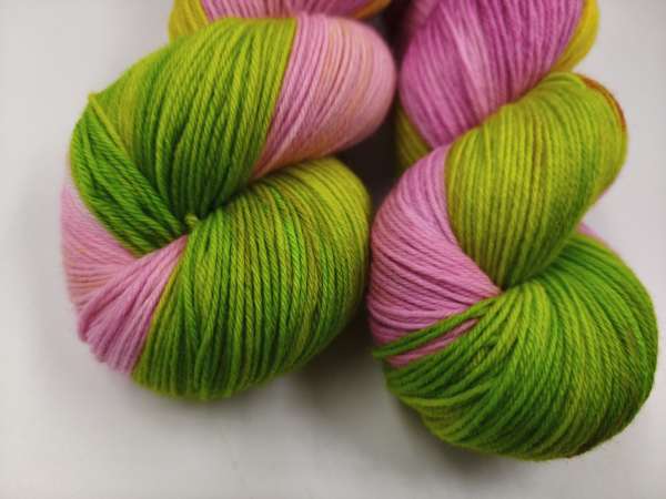 Einöder Merino  Socke  *** BEERENGRÜN