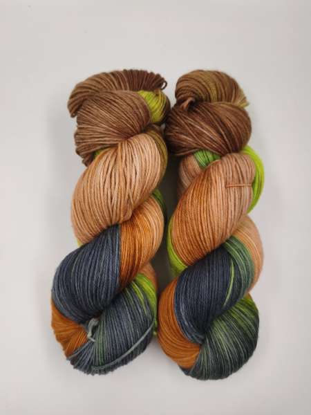 Einöder Merino  Socke  *** GRÜNES GRAUBRAUN