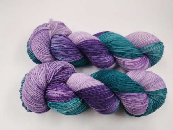 Einöder Merino  Socke  *** TEALGRÜNES LILA