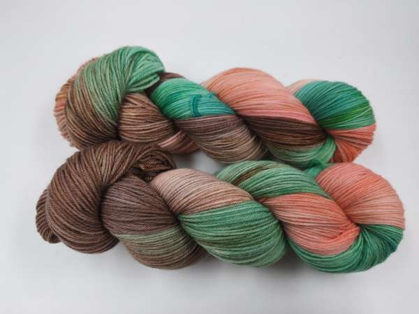 Einöder Merino  Socke  *** MINZ PFIRSICH SCHOKOLADE