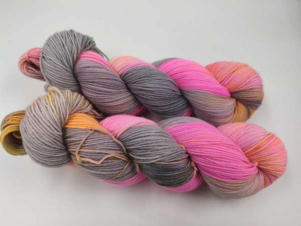 Cash Socks  4 fach  ***  GRAUES NEONPINK