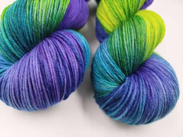 Einöder Merino  Socke  ***  BLAUGRÜNES PURPLE