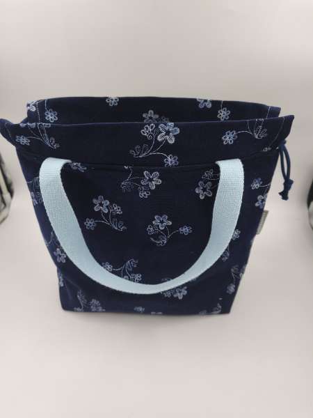 Handle Bag Projekt Tasche Gr. M     *** BESTICKTE BLUMEN ( Feincord )